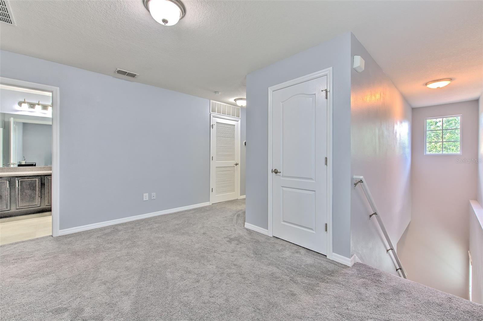 Image 14 of 36 For 9033 Aspen Hollow Place