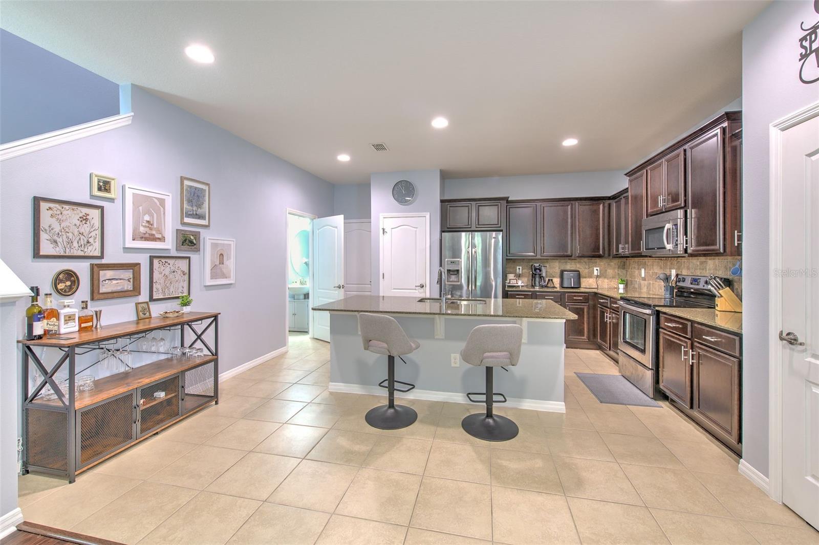 Image 9 of 36 For 9033 Aspen Hollow Place