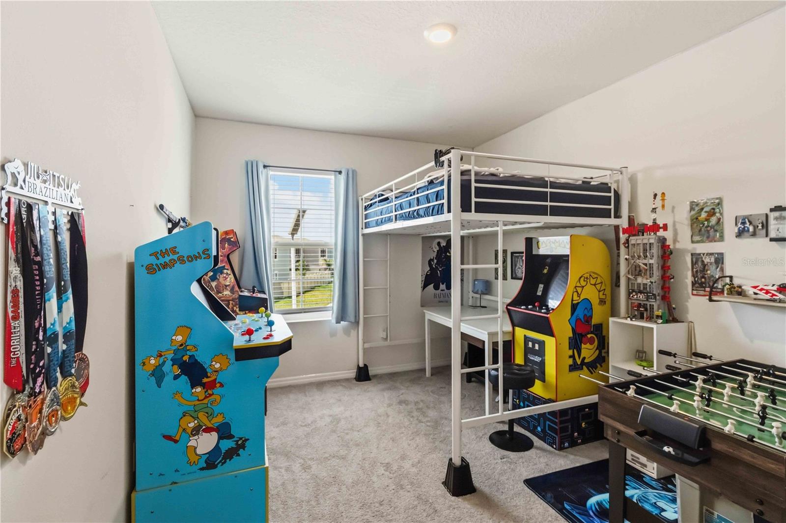 Image 18 of 32 For 8354 Hardy Bay Loop