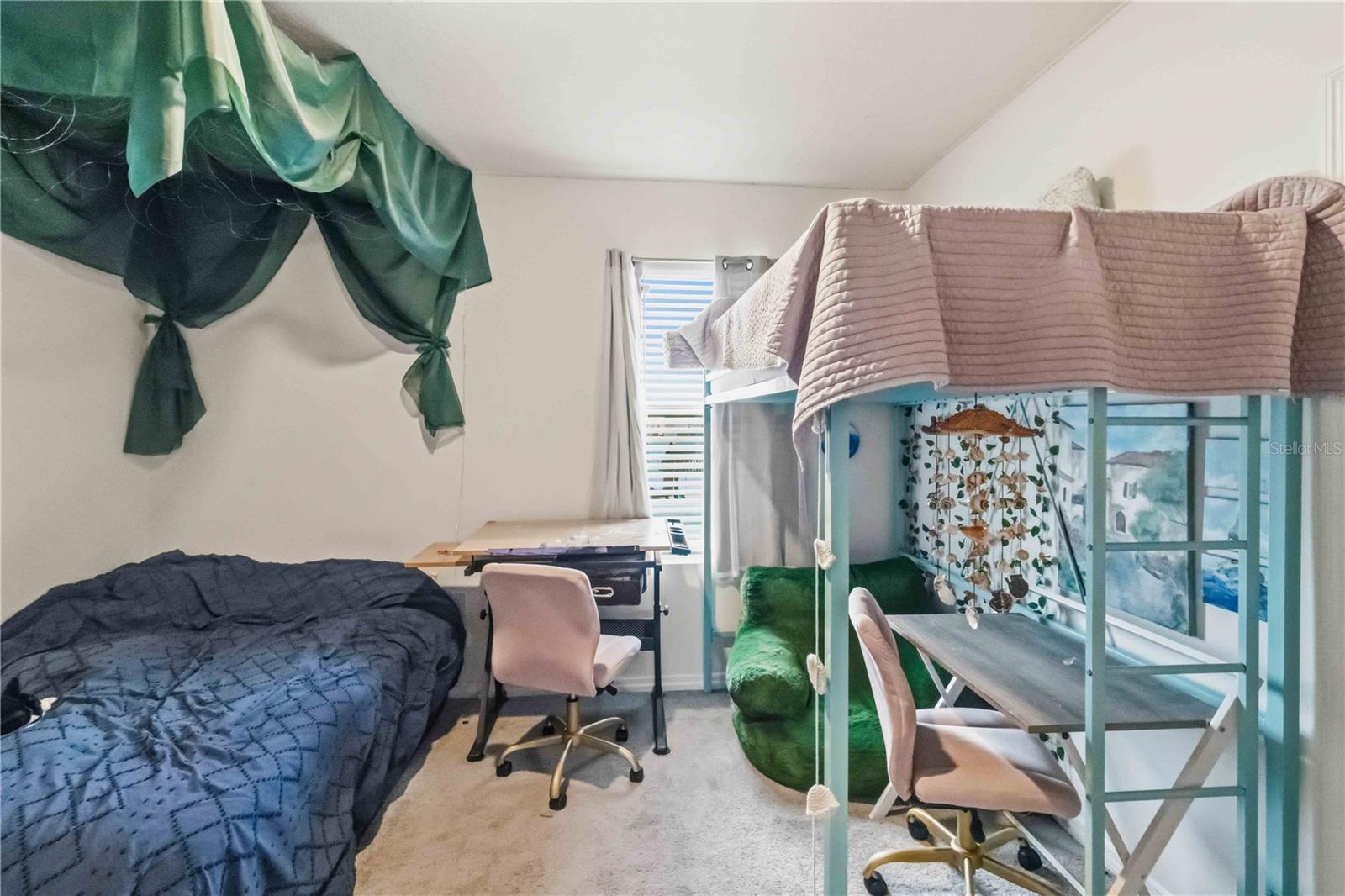 Image 19 of 32 For 8354 Hardy Bay Loop