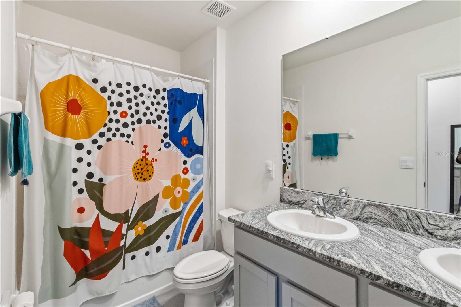 Image 20 of 32 For 8354 Hardy Bay Loop