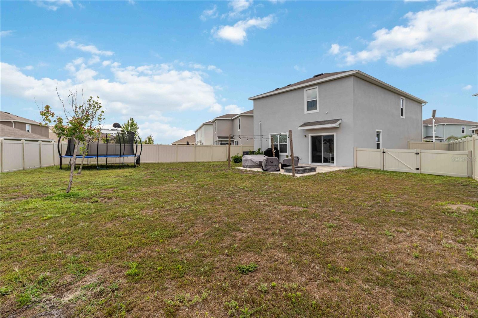 Image 26 of 32 For 8354 Hardy Bay Loop