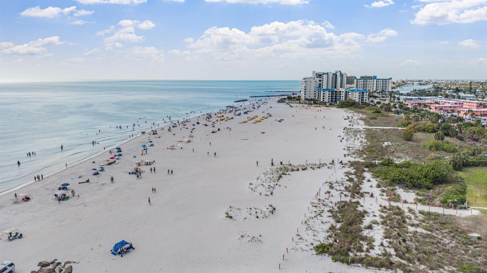 Image 33 of 56 For 8911 Blind Pass Road 108