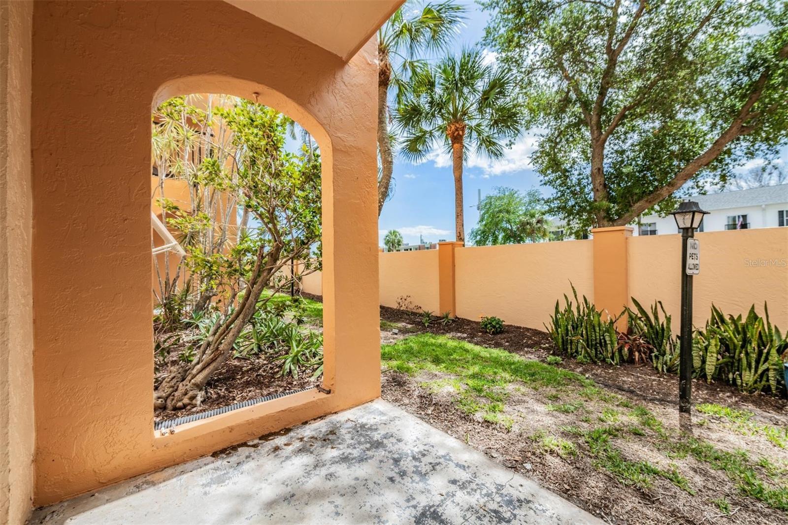 Image 36 of 56 For 8911 Blind Pass Road 108