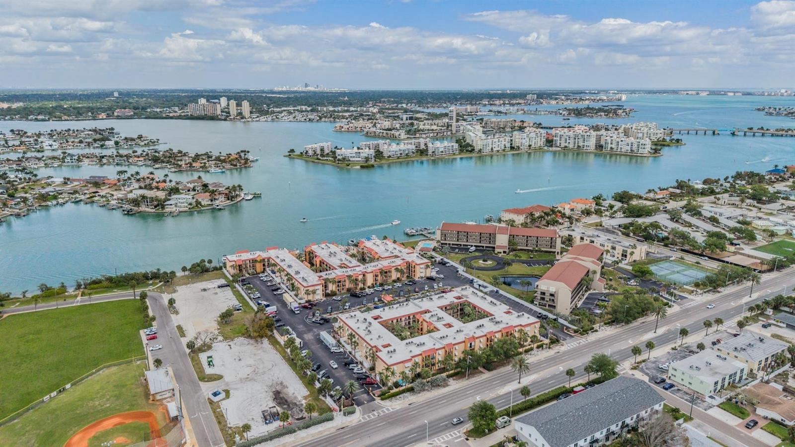 Image 47 of 56 For 8911 Blind Pass Road 108