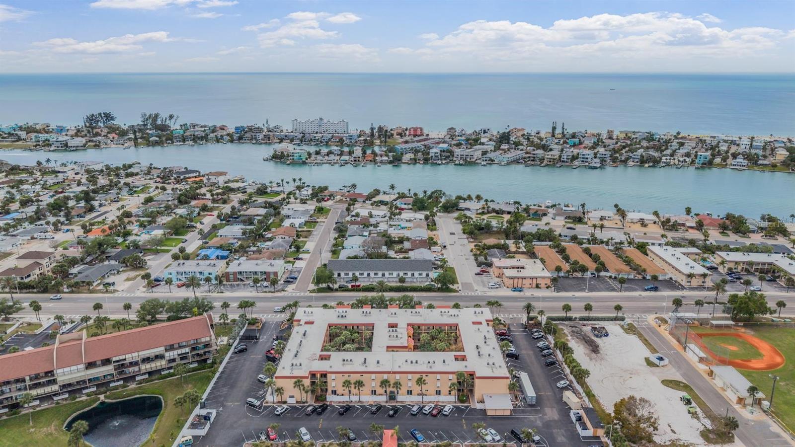 Image 52 of 56 For 8911 Blind Pass Road 108