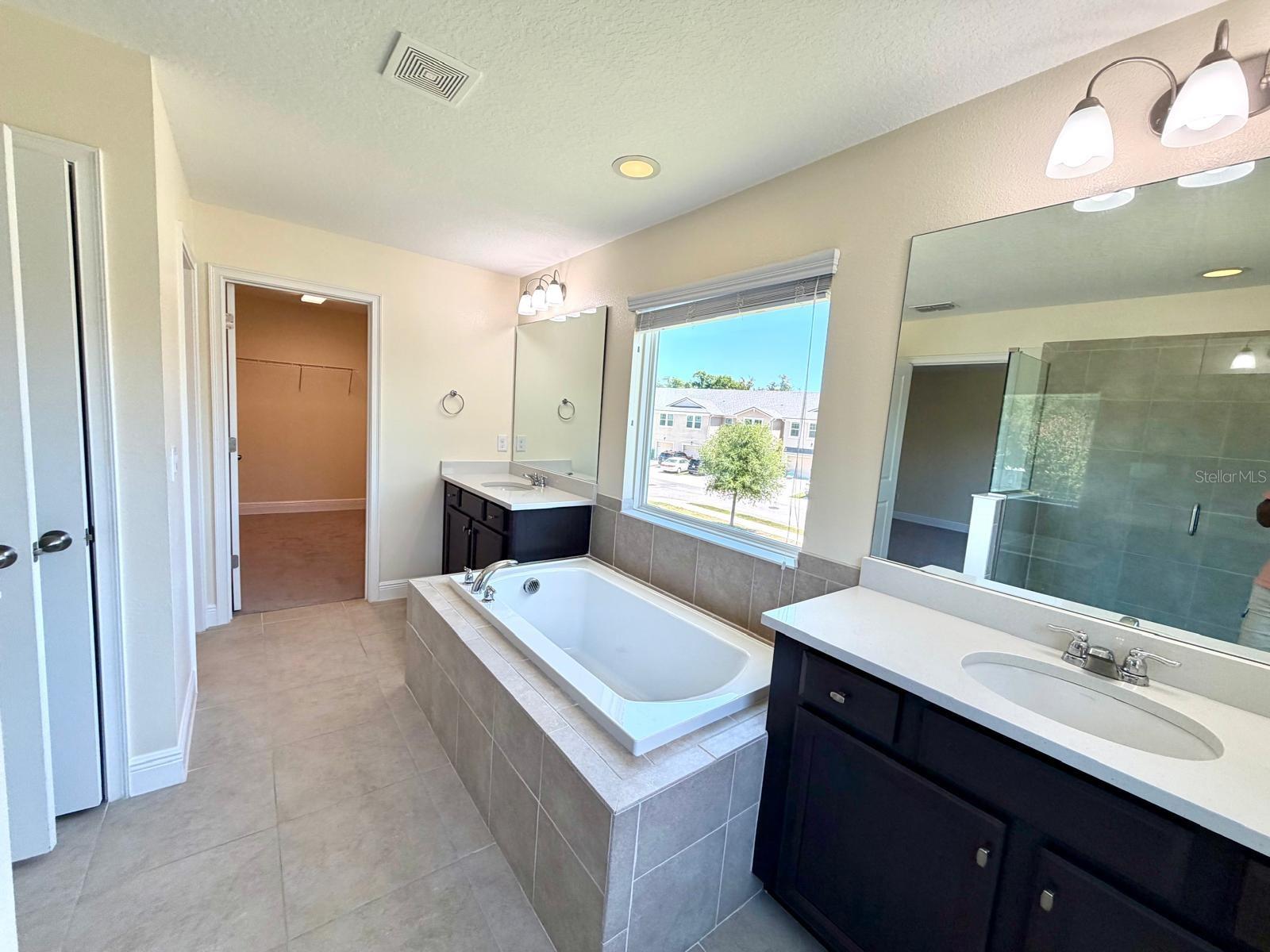 Image 31 of 44 For 6206 Scarlet Darter Way 100n