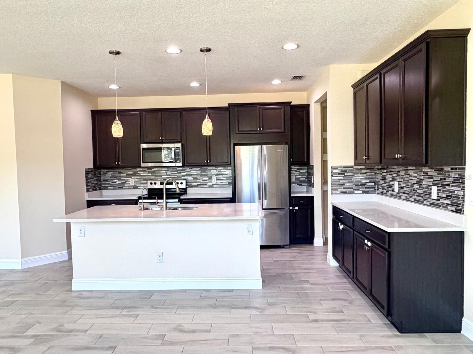 Image 9 of 44 For 6206 Scarlet Darter Way 100n