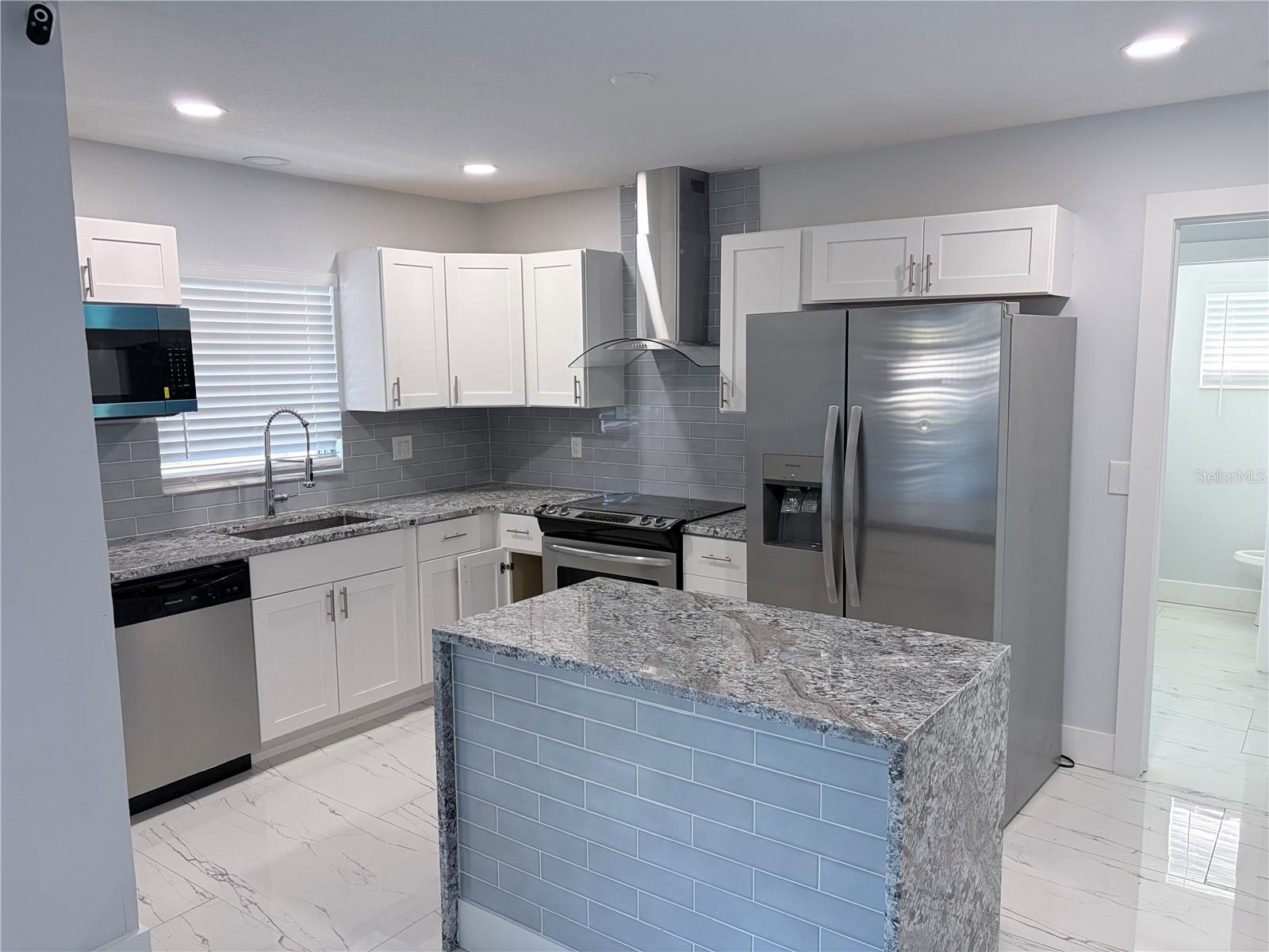 Image 11 of 19 For 1339 22nd Street