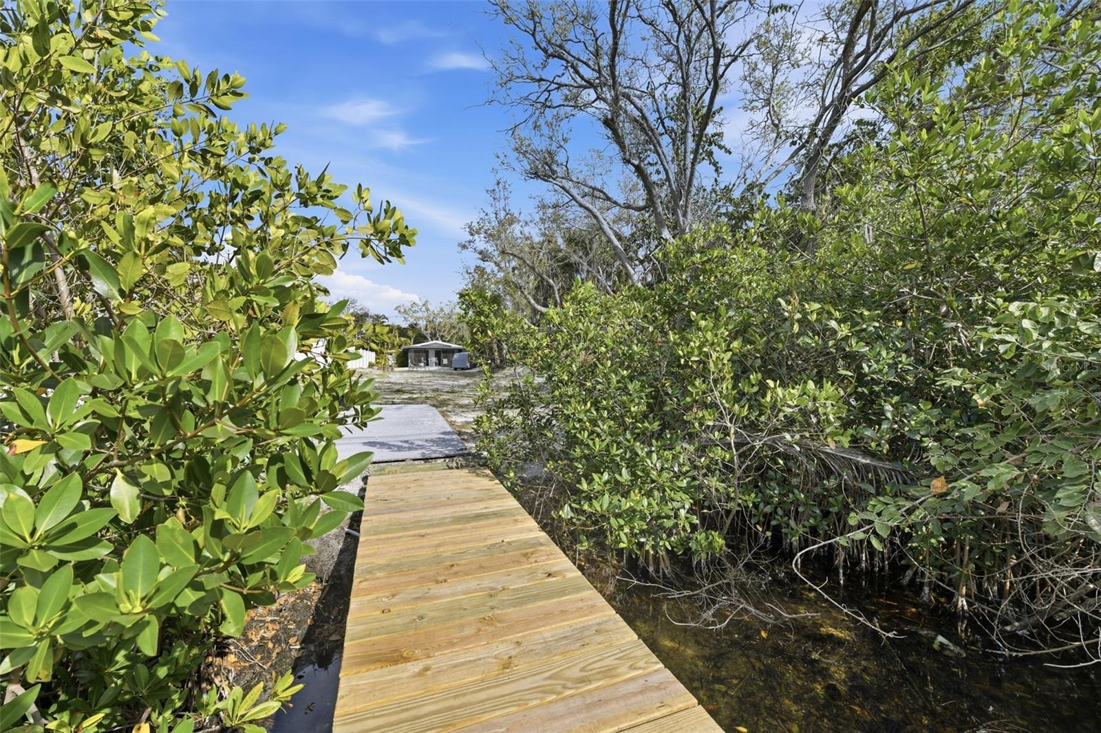 Image 25 of 29 For 8456 Midnight Pass Road