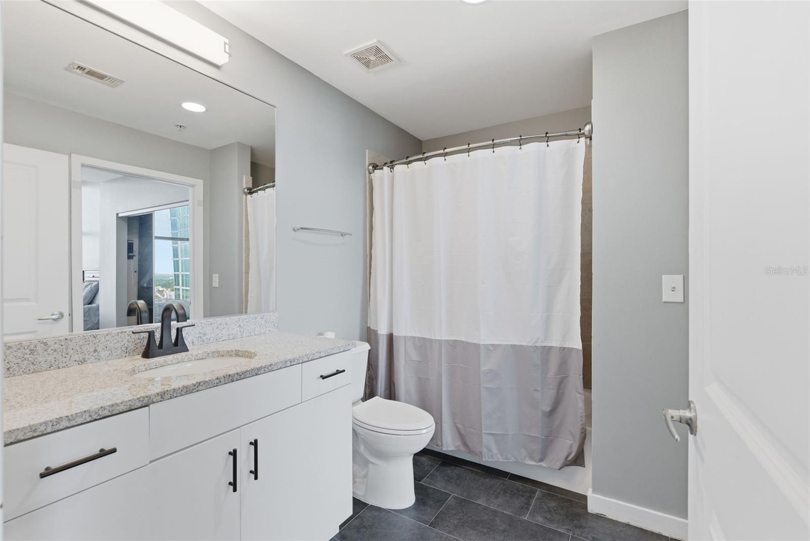 Image 26 of 36 For 777 Ashley Drive 2513