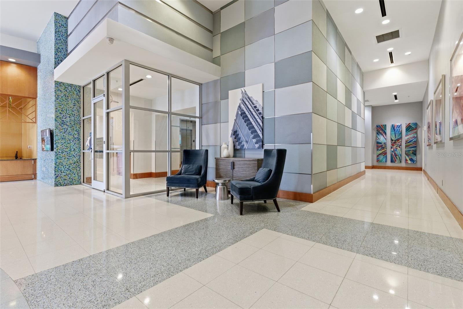 Image 28 of 36 For 777 Ashley Drive 2513