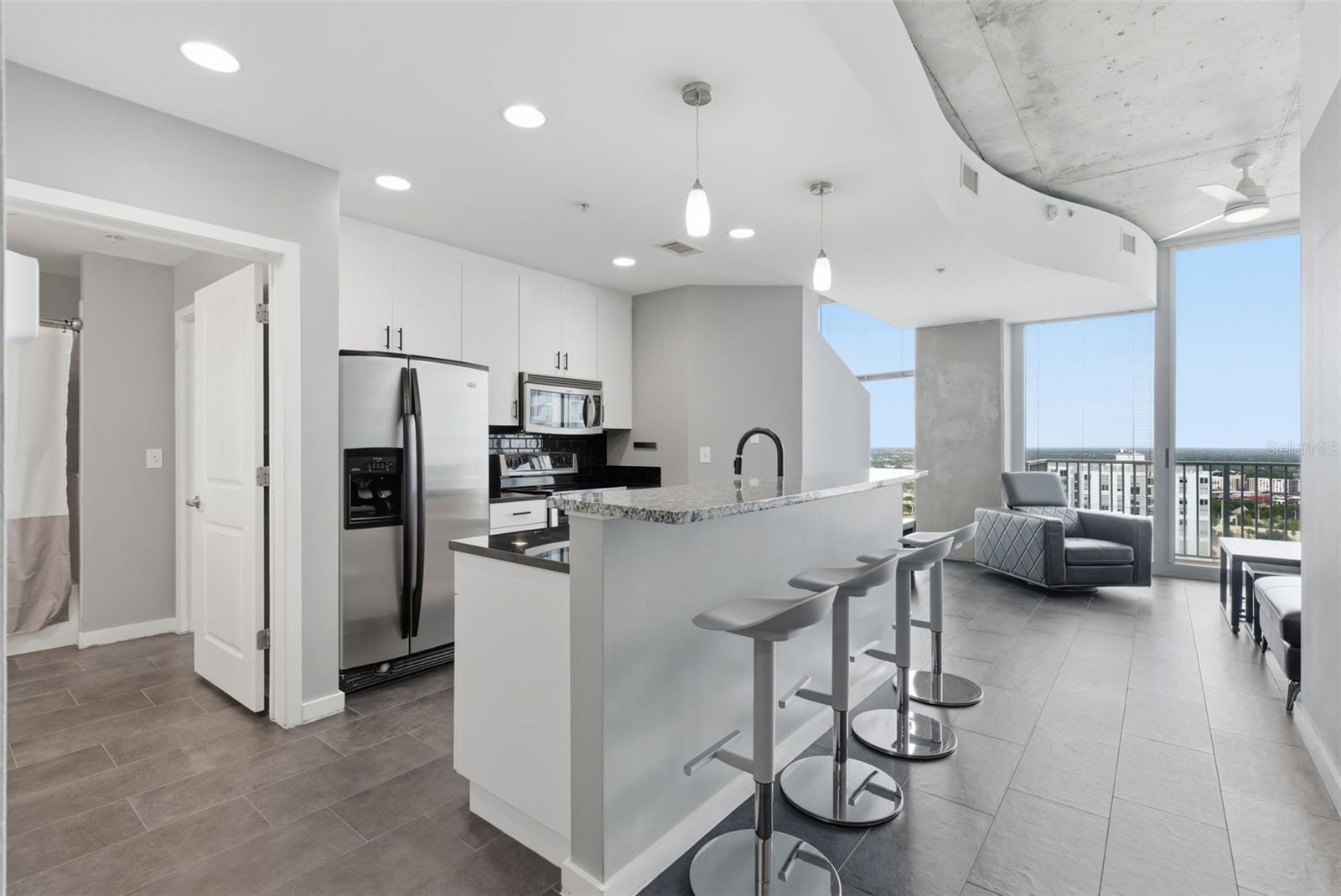 Image 8 of 36 For 777 Ashley Drive 2513