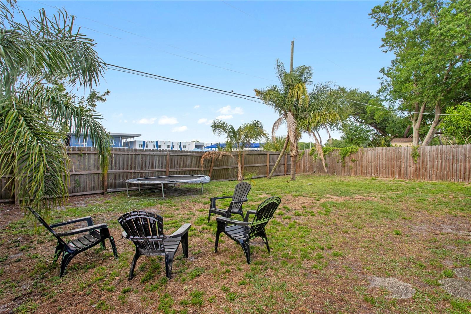 Image 21 of 22 For 4215 Bay Vista Avenue