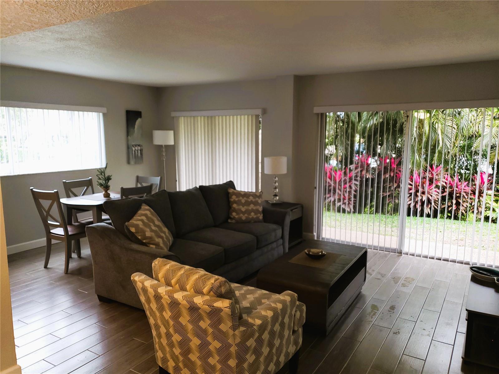 Image 13 of 27 For 1301 Gulf Boulevard 101