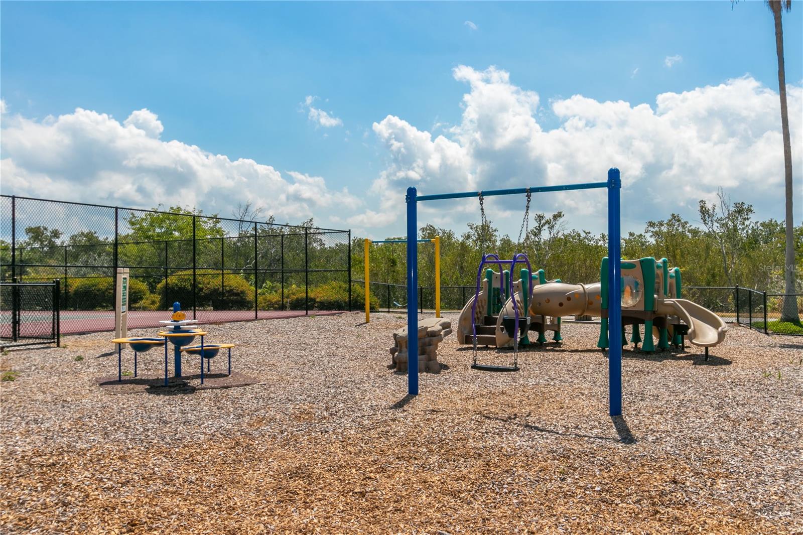 Image 22 of 27 For 1301 Gulf Boulevard 101