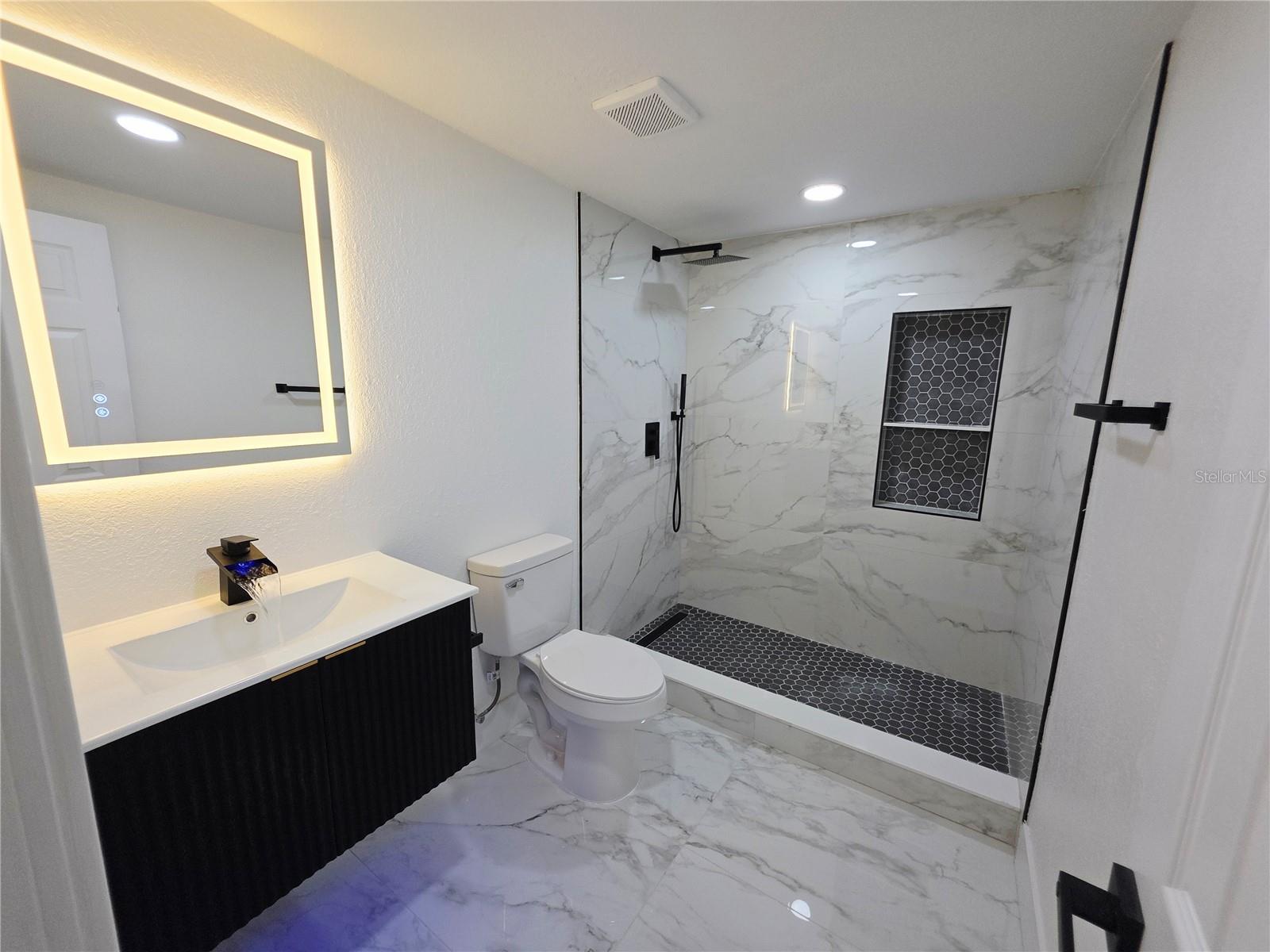 Image 14 of 44 For 3429 Devonshire Drive