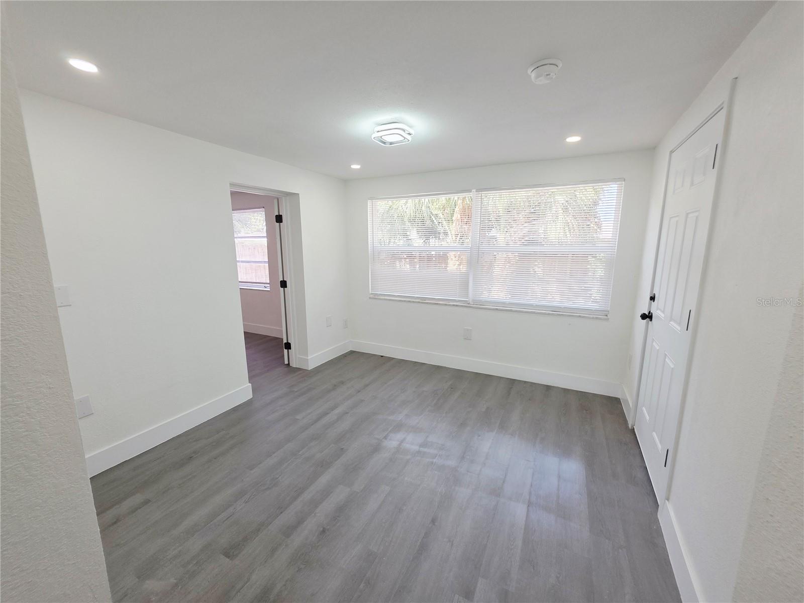 Image 19 of 44 For 3429 Devonshire Drive