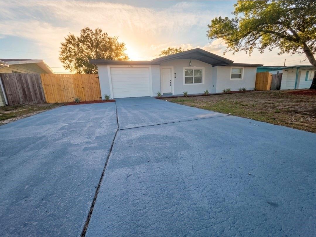 Image 2 of 44 For 3429 Devonshire Drive