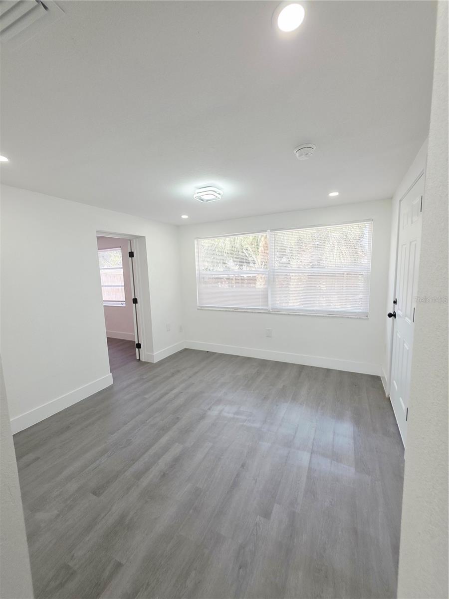 Image 20 of 44 For 3429 Devonshire Drive