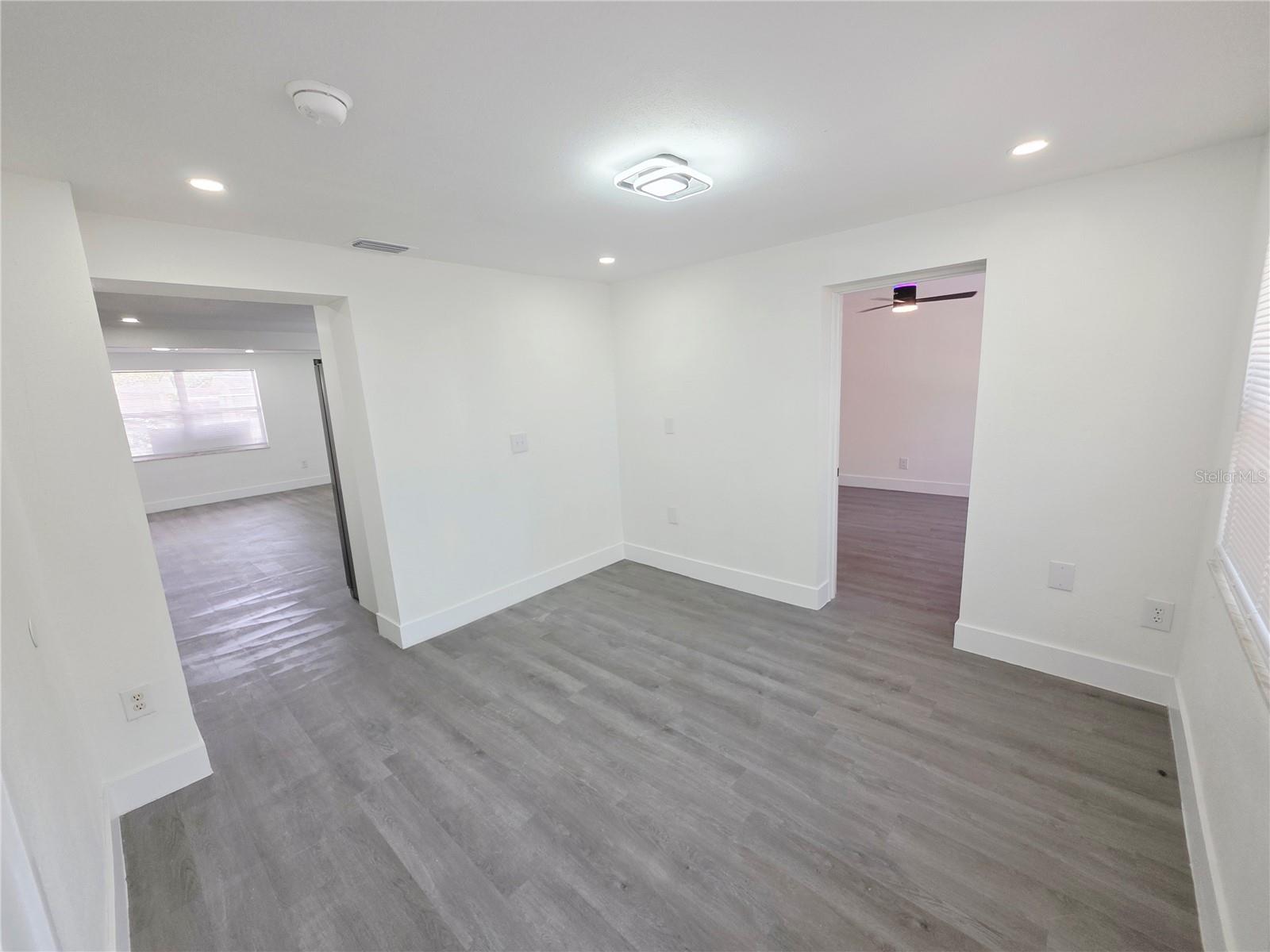 Image 21 of 44 For 3429 Devonshire Drive