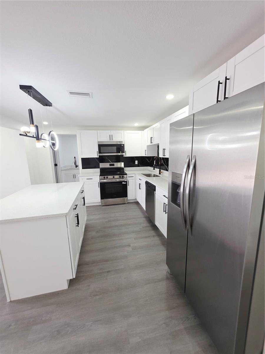 Image 23 of 44 For 3429 Devonshire Drive