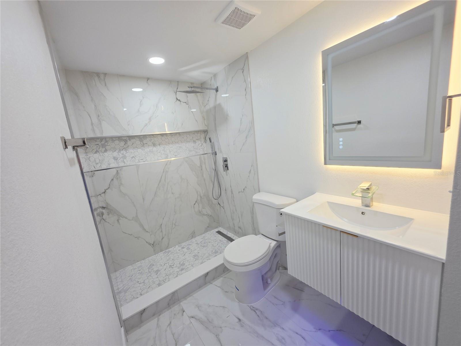 Image 37 of 44 For 3429 Devonshire Drive