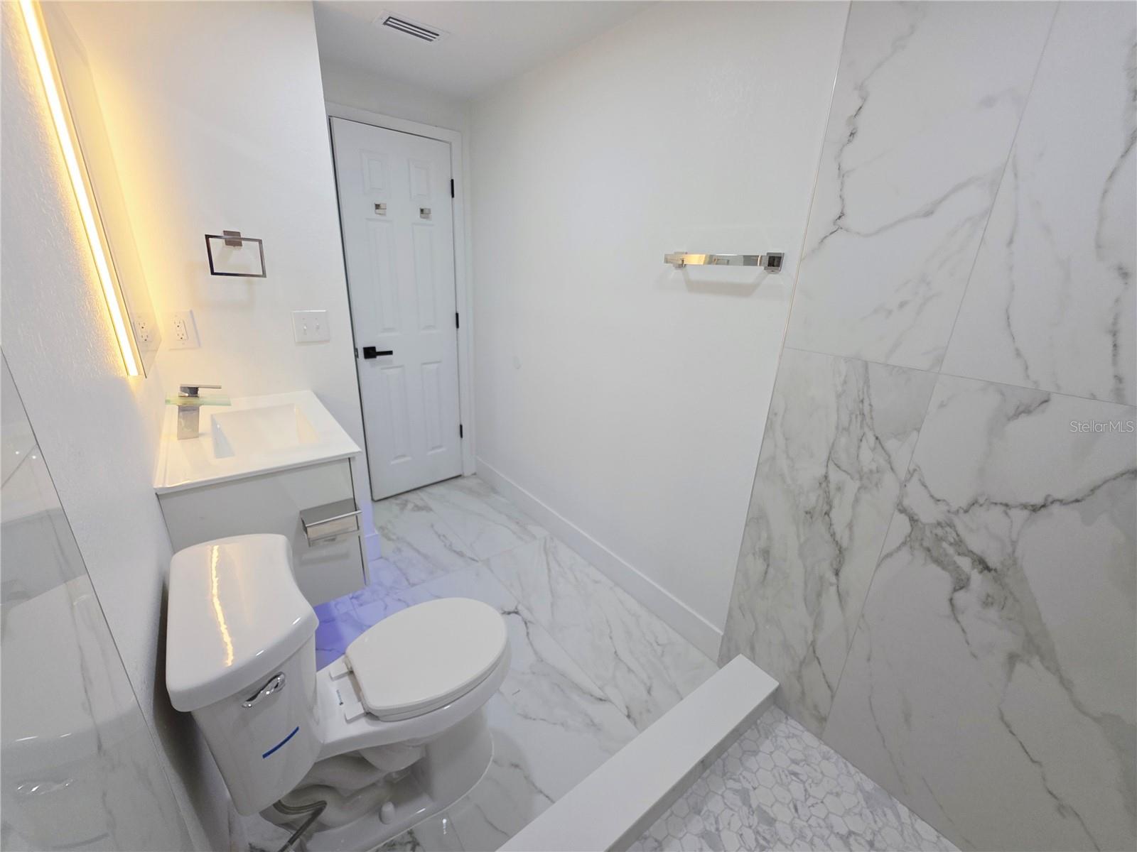 Image 38 of 44 For 3429 Devonshire Drive