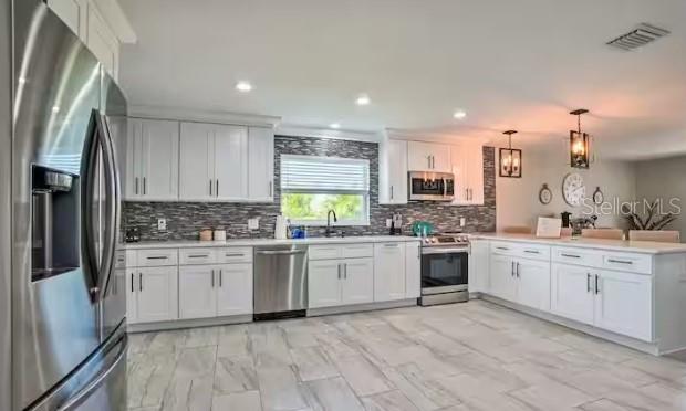 Details for 2 Booth Boulevard, SAFETY HARBOR, FL 34695