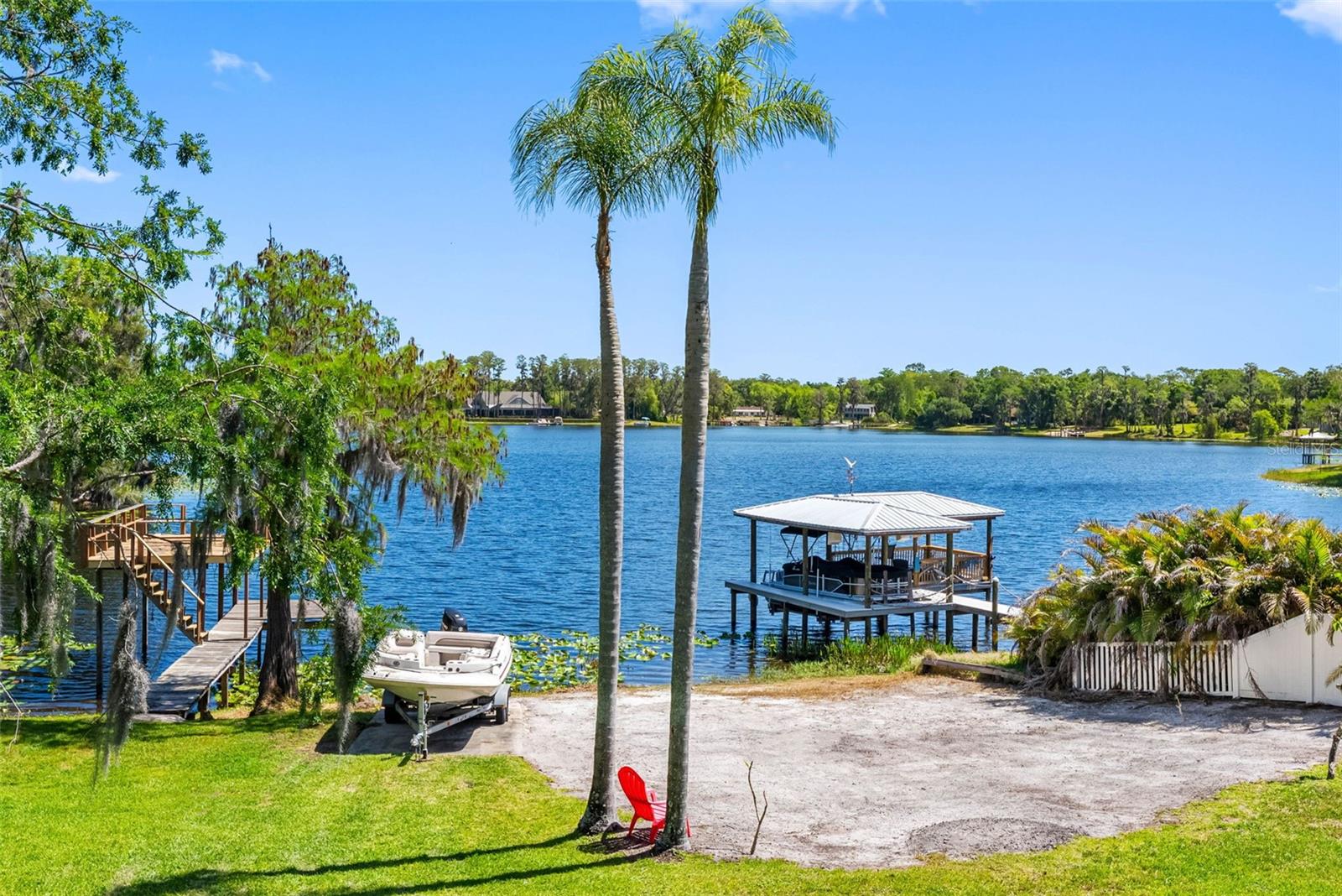 Image 32 of 67 For 10209 Lake Grove Drive