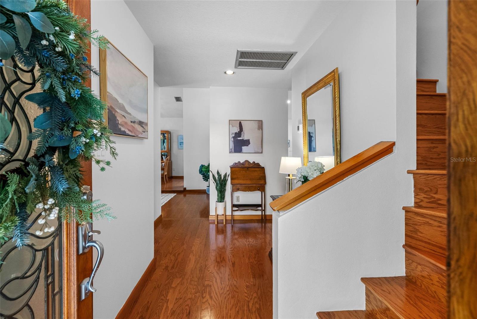 Image 4 of 67 For 10209 Lake Grove Drive