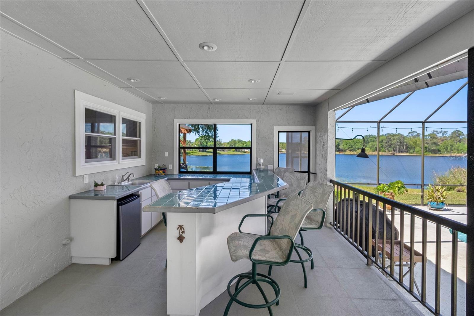 Image 41 of 67 For 10209 Lake Grove Drive