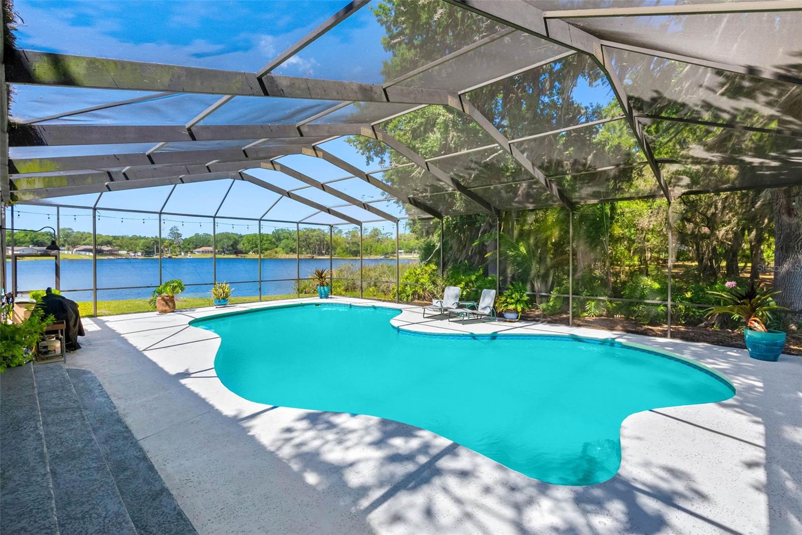 Image 43 of 67 For 10209 Lake Grove Drive