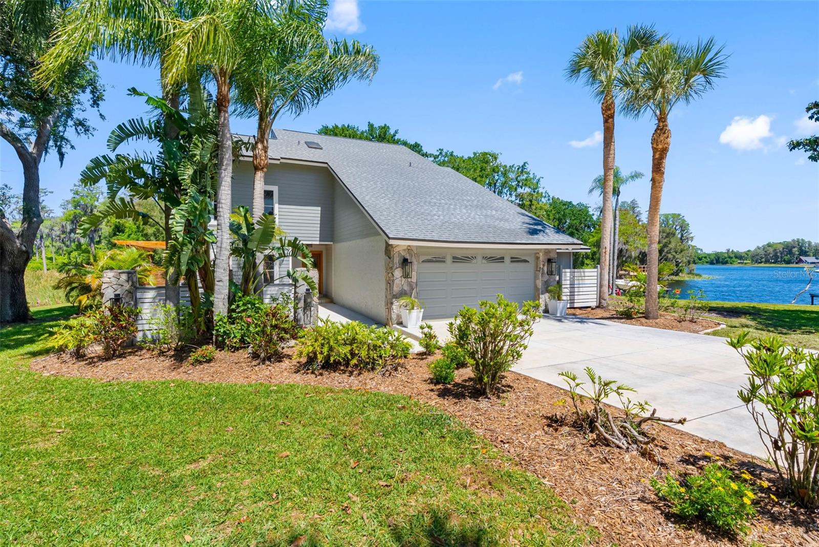 Image 58 of 67 For 10209 Lake Grove Drive