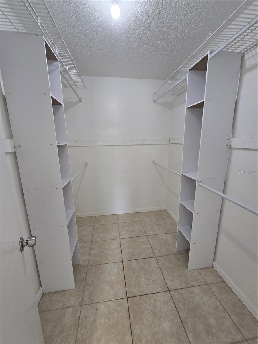 Image 11 of 17 For 9231 Antrim Street