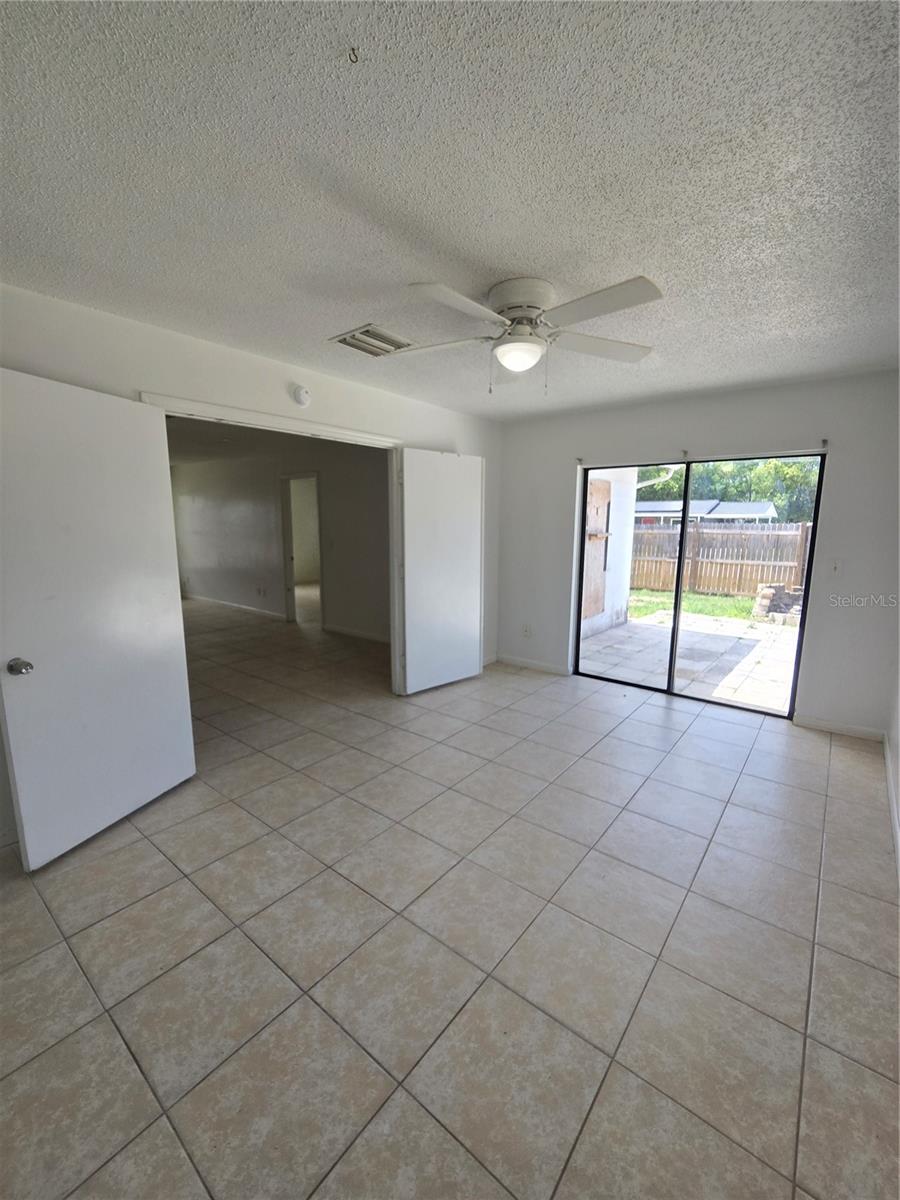 Image 4 of 17 For 9231 Antrim Street