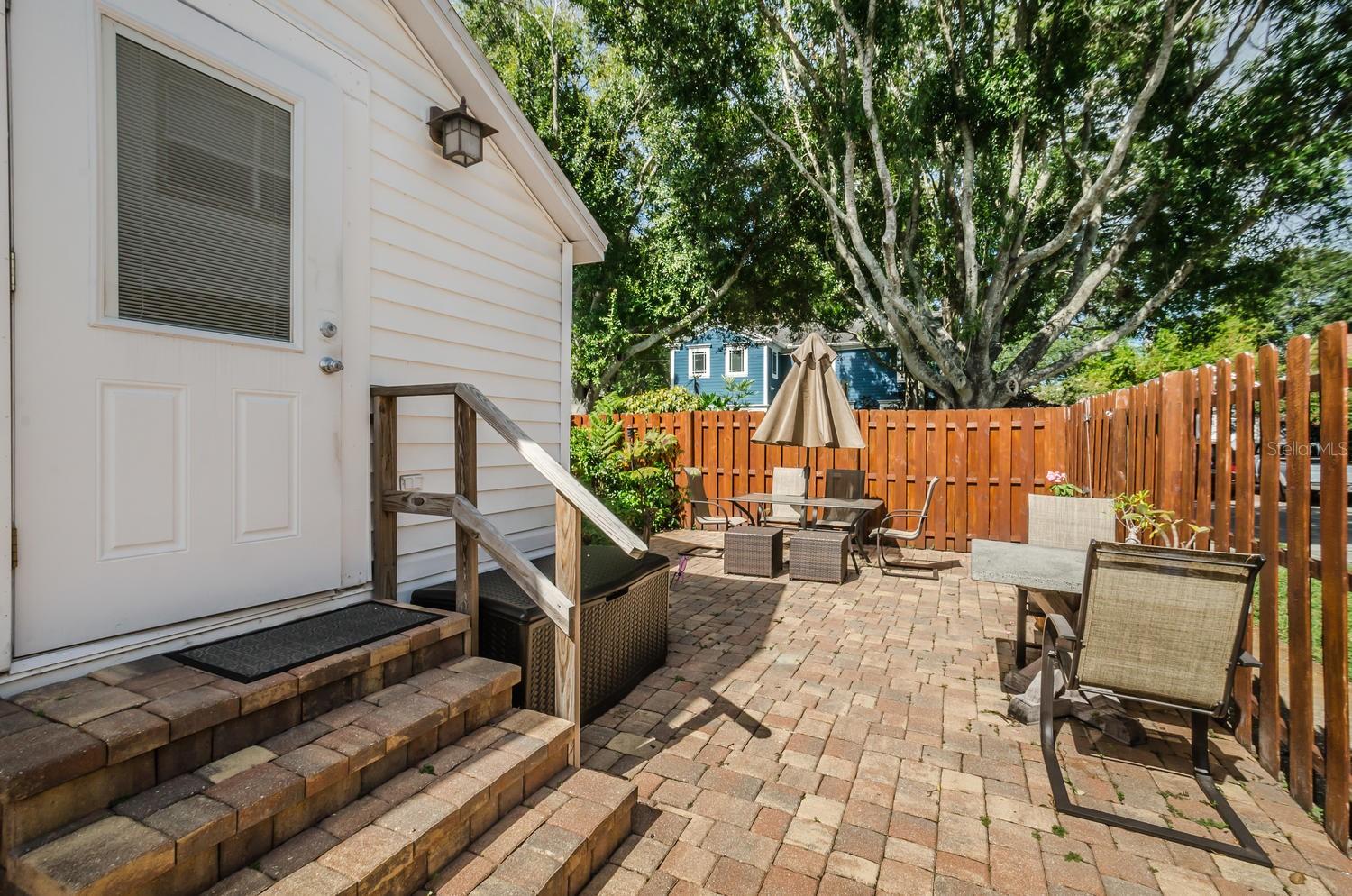 Image 24 of 27 For 305 15th Ave Street Ne