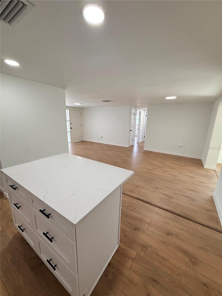 Image 10 of 21 For 5701 Canosa Drive