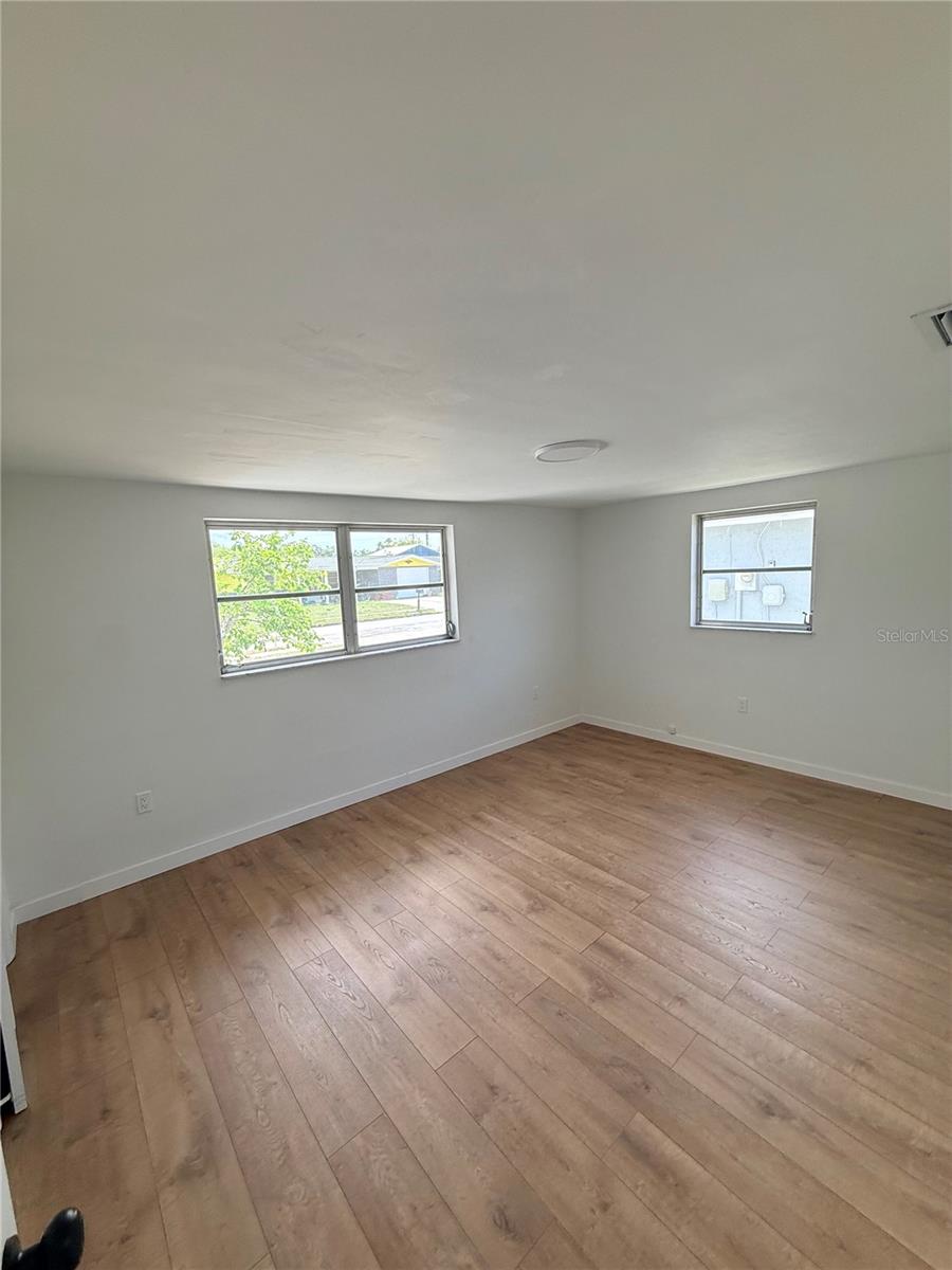 Image 15 of 21 For 5701 Canosa Drive