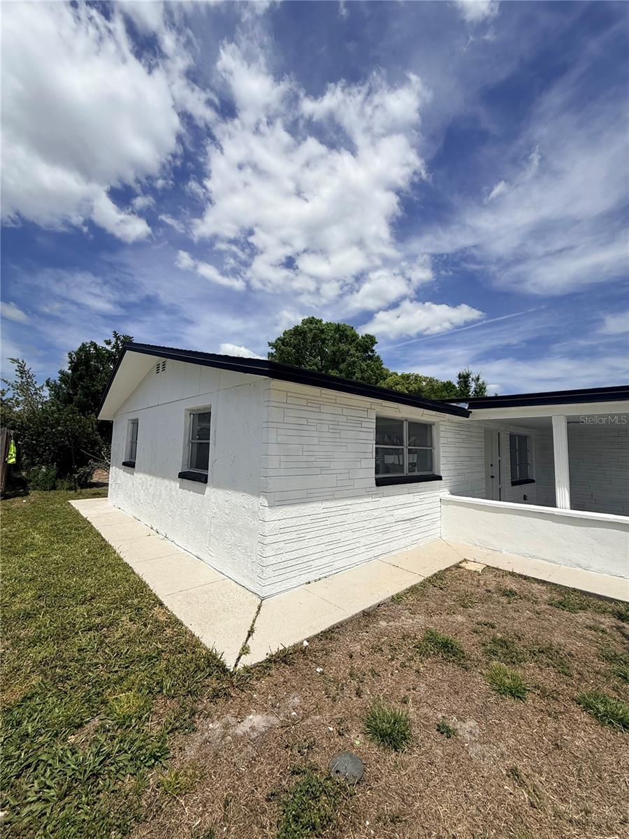 Image 3 of 21 For 5701 Canosa Drive