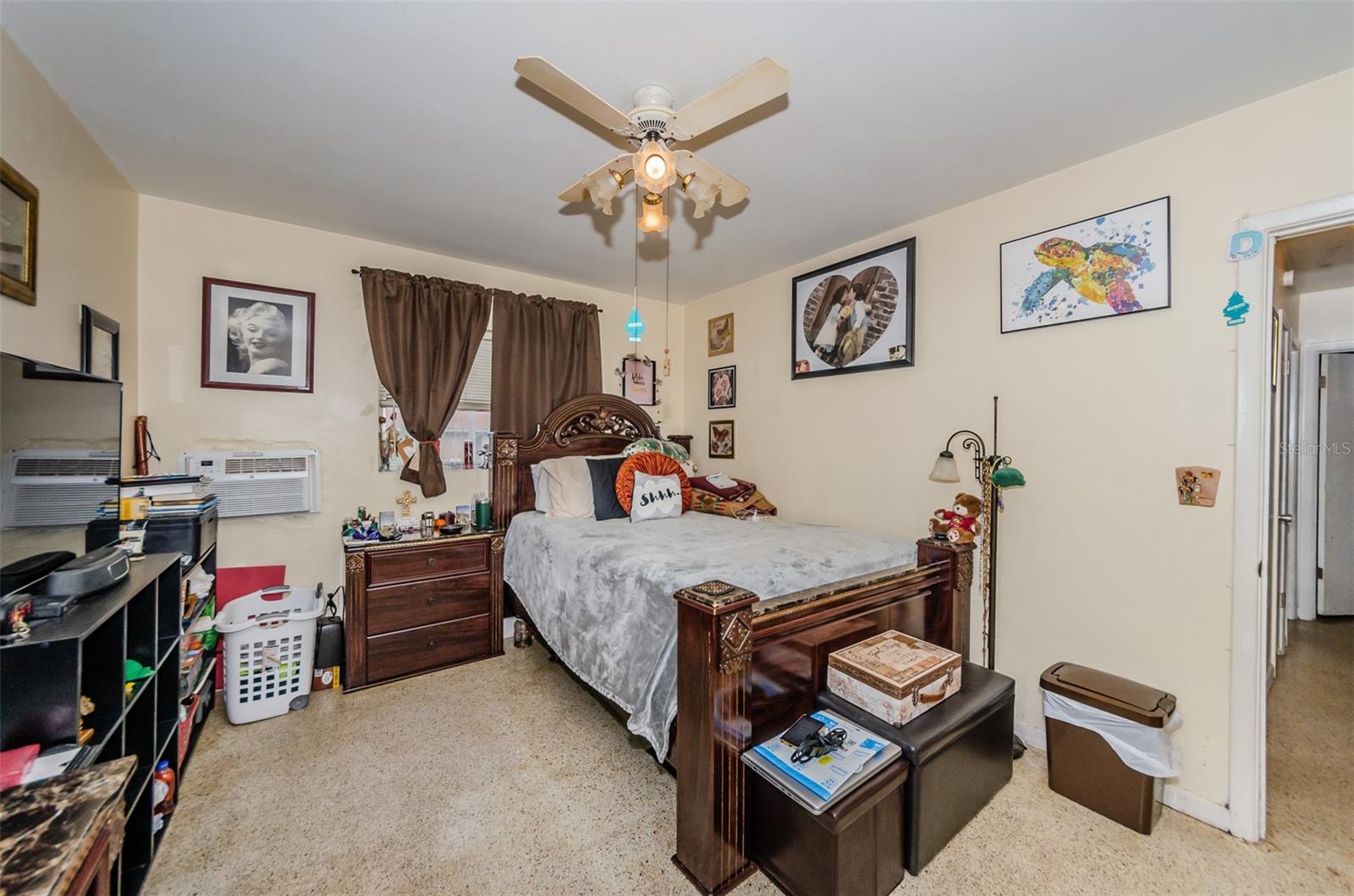 Image 11 of 25 For 1411 Kennywood Drive A & B