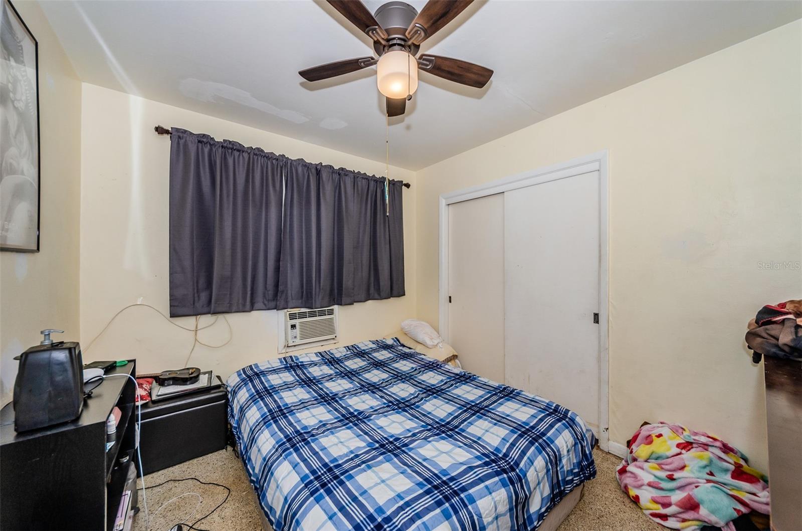 Image 13 of 25 For 1411 Kennywood Drive A & B