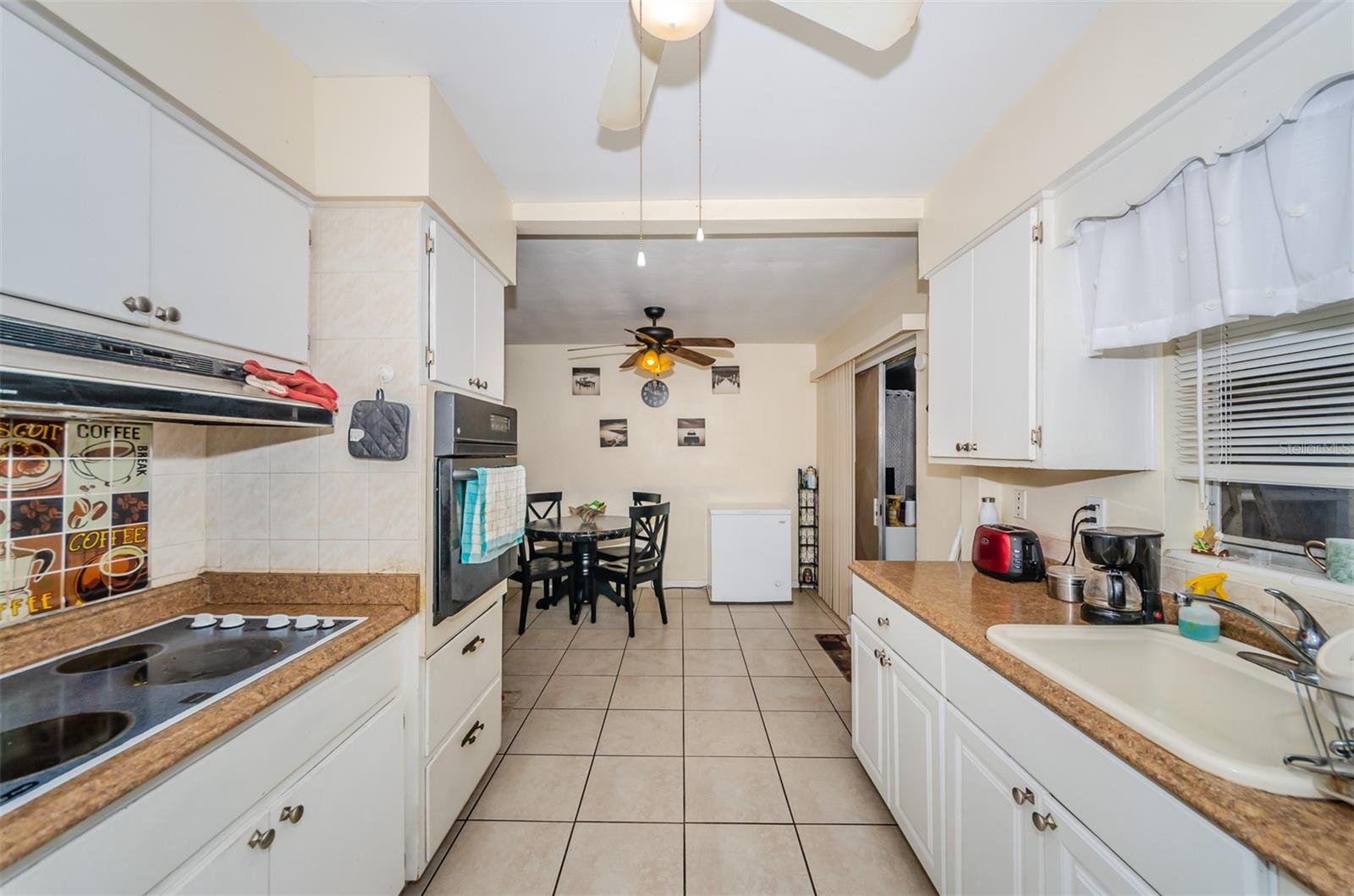 Image 3 of 25 For 1411 Kennywood Drive A & B