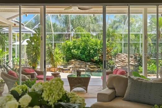 Image 13 of 83 For 18701 Pepper Pike