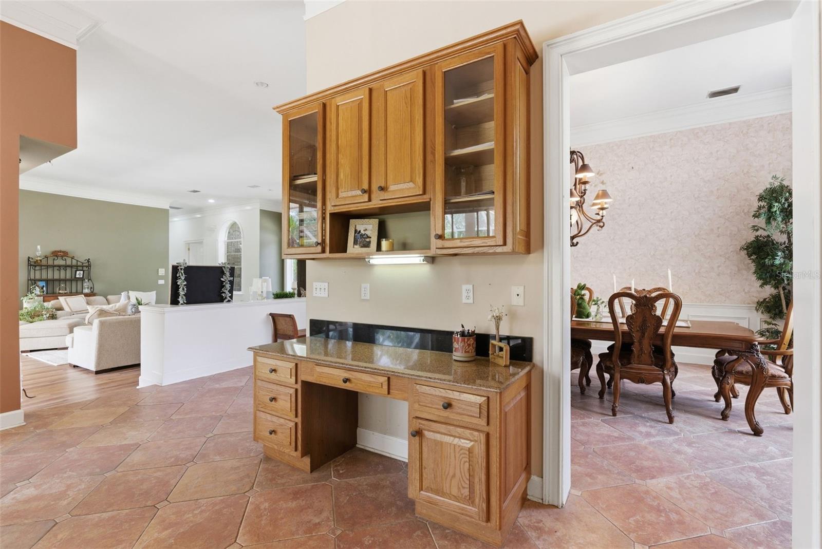 Image 23 of 83 For 18701 Pepper Pike