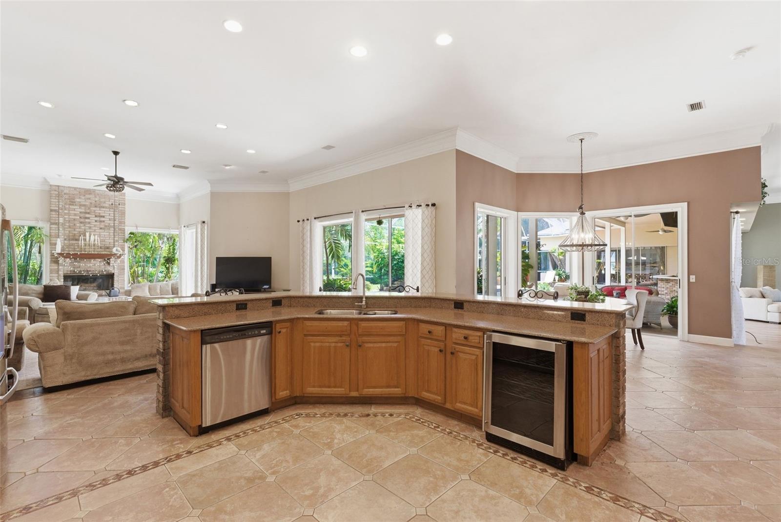 Image 26 of 83 For 18701 Pepper Pike