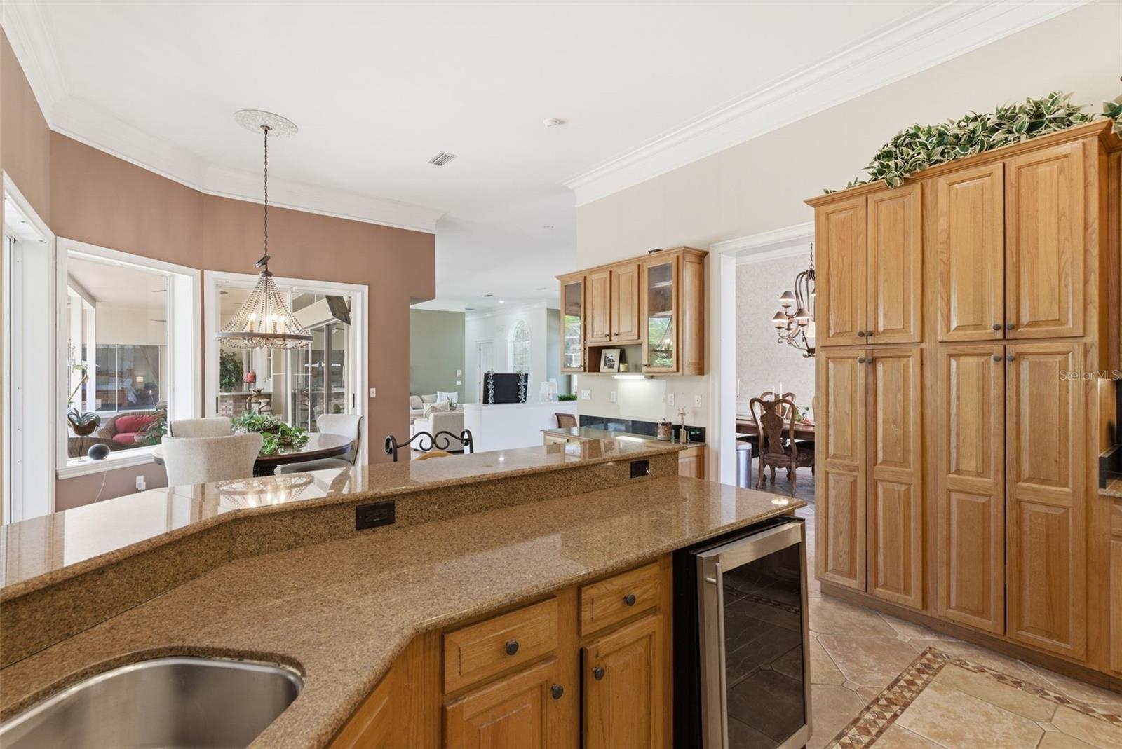 Image 27 of 83 For 18701 Pepper Pike