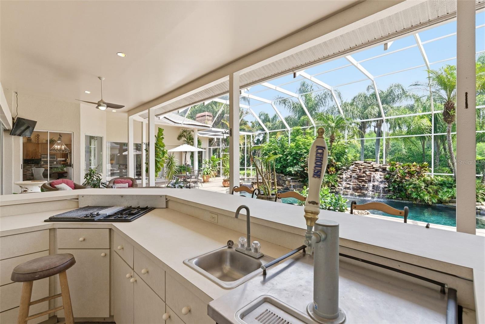 Image 44 of 83 For 18701 Pepper Pike