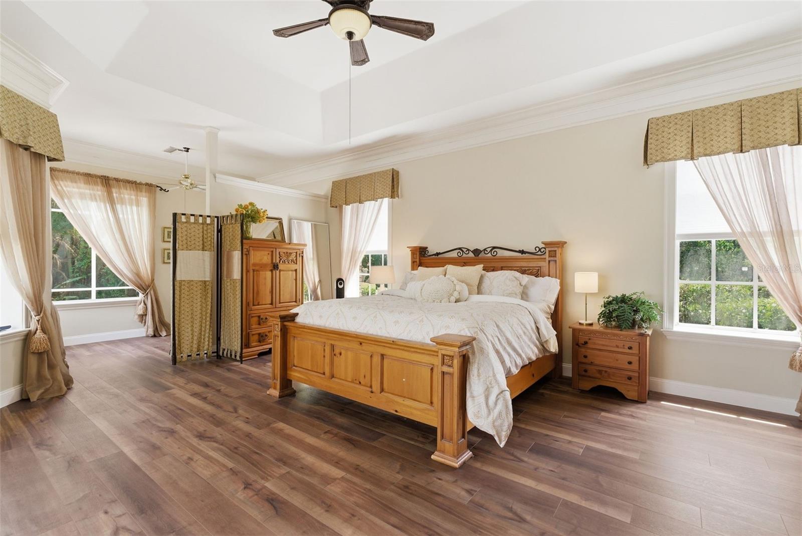 Image 45 of 83 For 18701 Pepper Pike