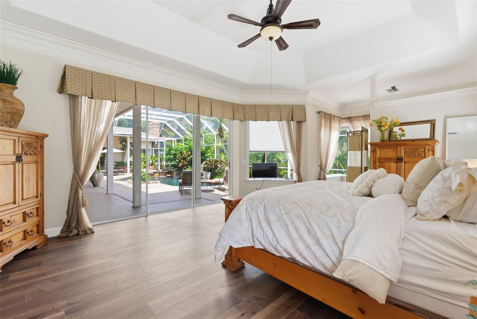 Image 46 of 83 For 18701 Pepper Pike